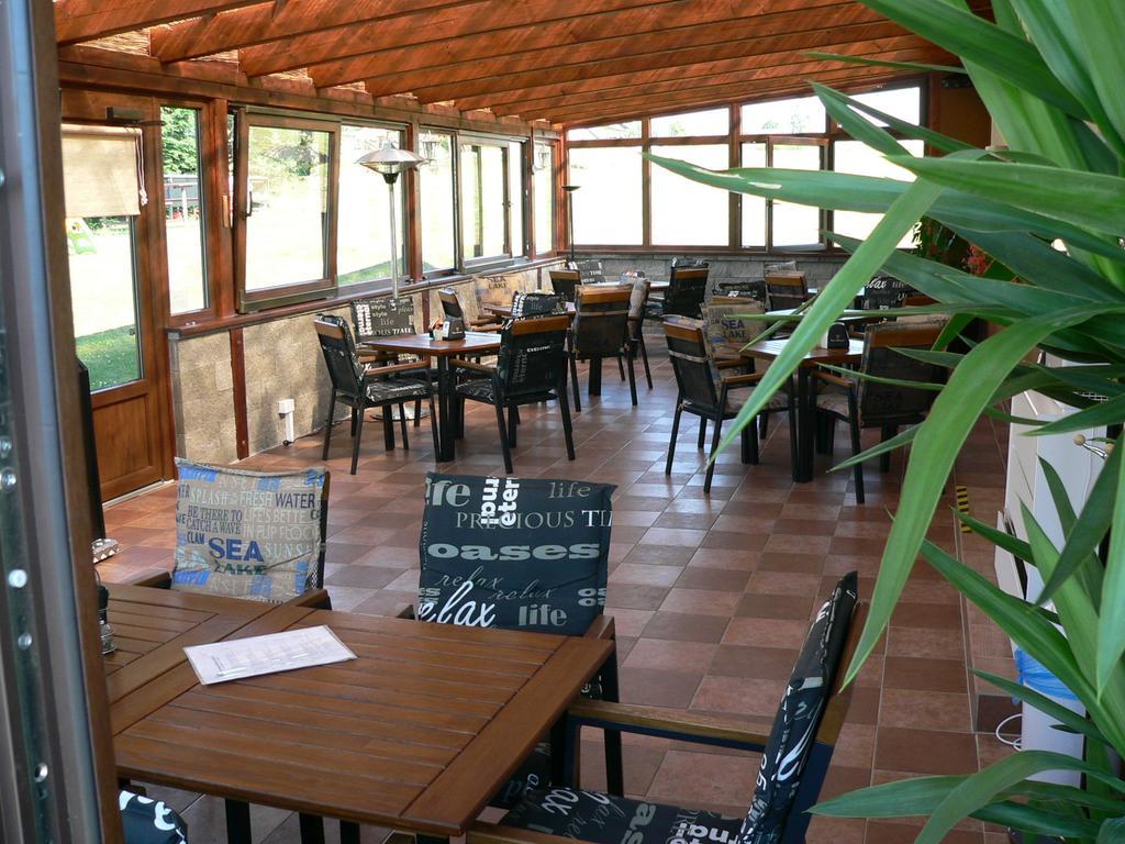Penzion-Restaurant U Svabku Tachov  Eksteriør billede